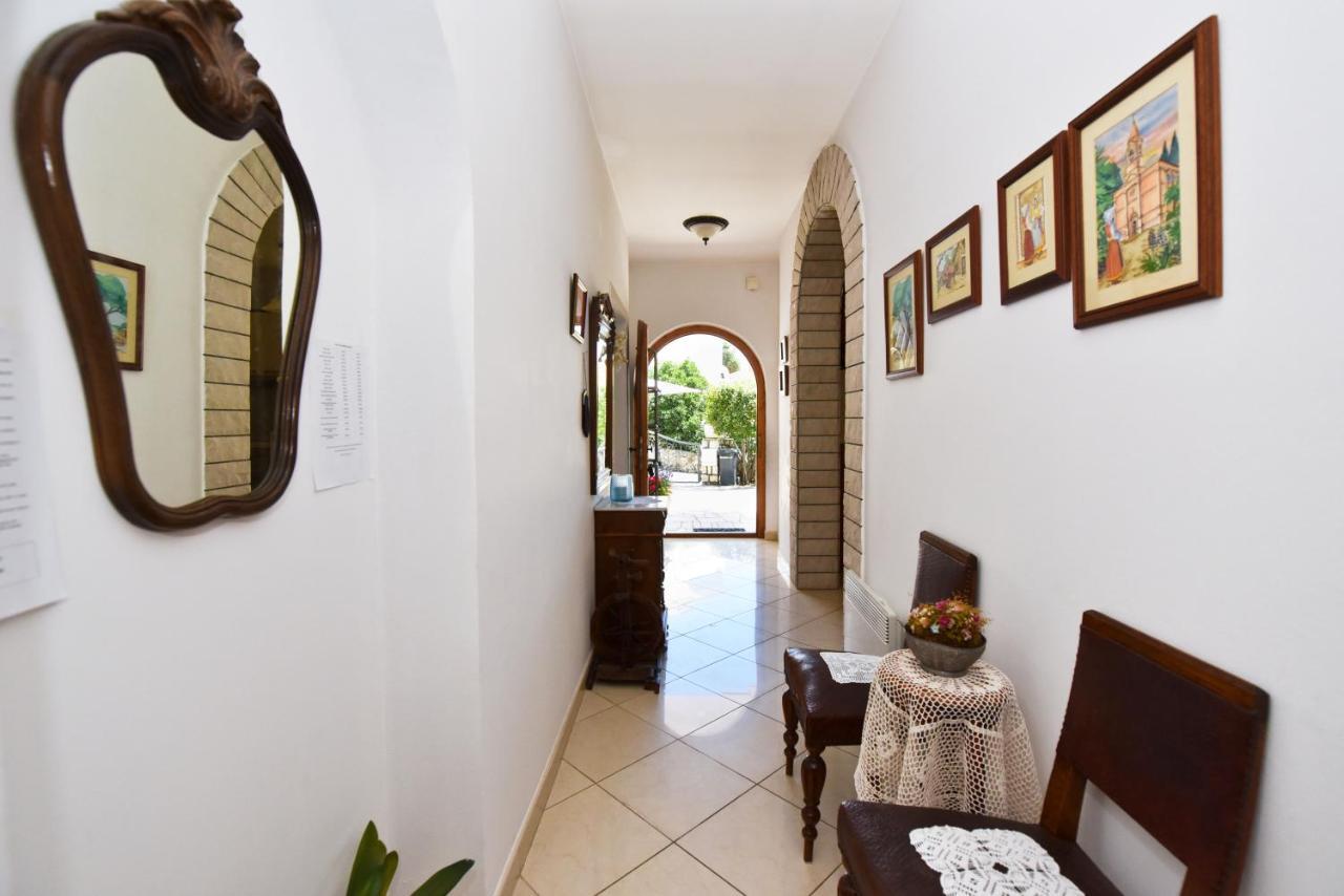 Apartments Smoky Novalja Luaran gambar